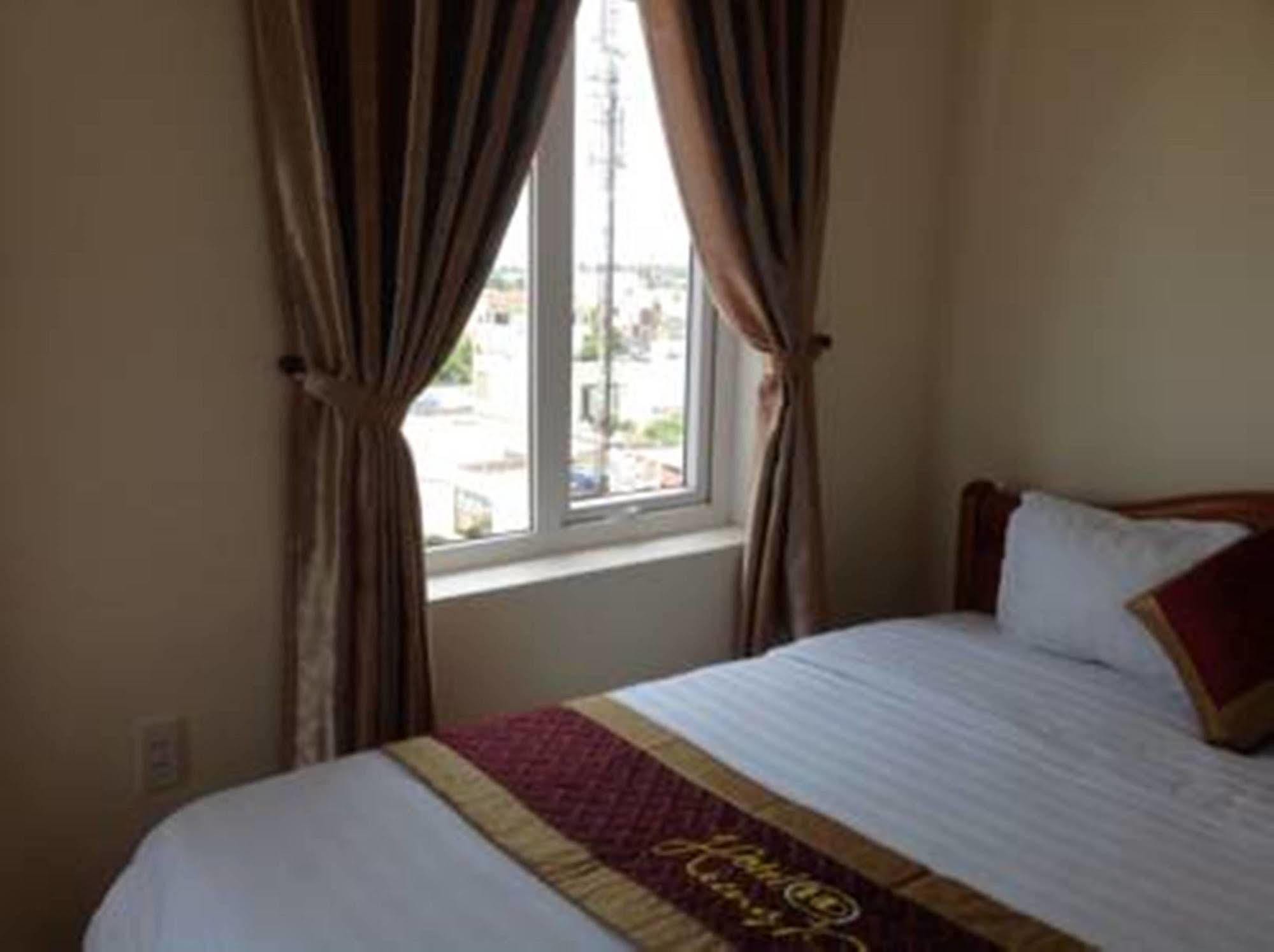 דה נאנג Hung Phat Hotel מראה חיצוני תמונה